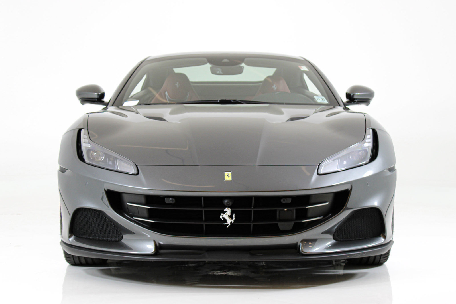 Certified 2022 Ferrari Portofino M RWD image 18
