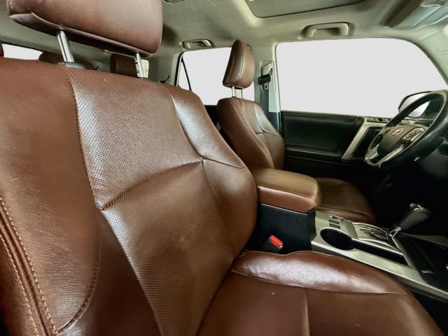 Used 2023 Toyota 4Runner Limited AWD/4WD image 29