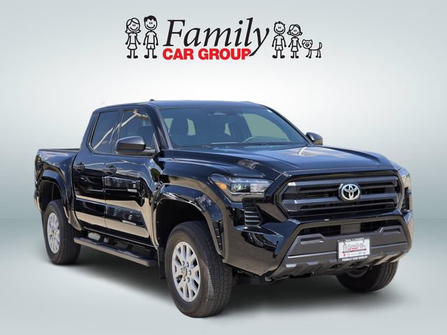 Used 2024 Toyota Tacoma SR RWD image 2
