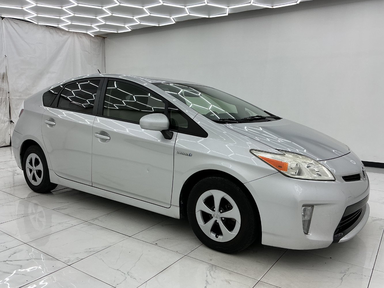Used 2015 Toyota Prius Two FWD image 7