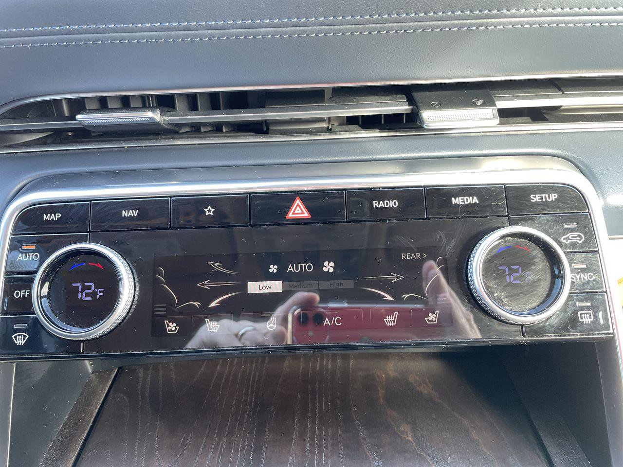 Used 2021 Genesis GV80 3.5T w/ Advanced Package 06 image 18