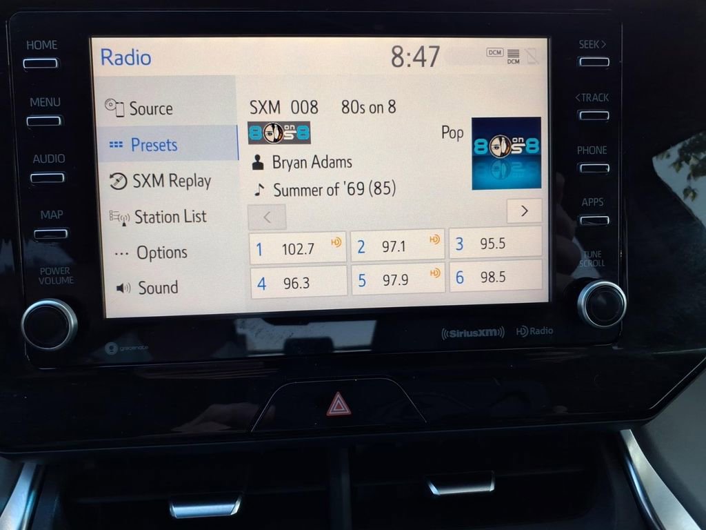 Used 2021 Toyota Venza XLE w/ Carpet Mat Package (TMS) AWD/4WD image 22