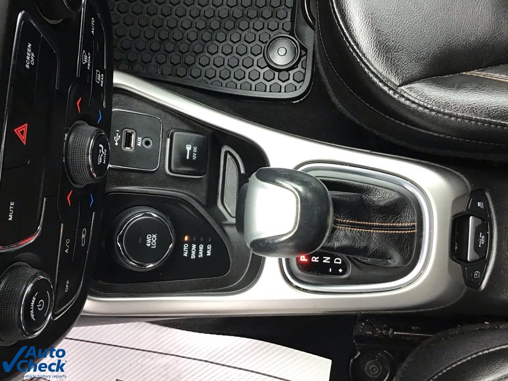 Used 2020 Jeep Compass Latitude w/ Popular Equipment Group image 38