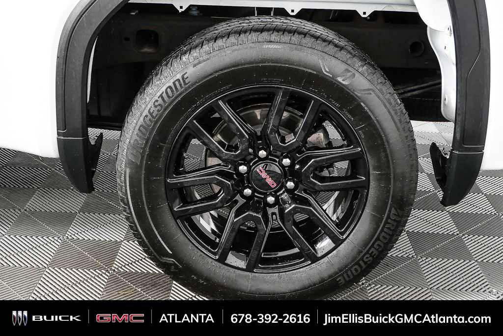 Used 2022 GMC Sierra 1500 Elevation image 34