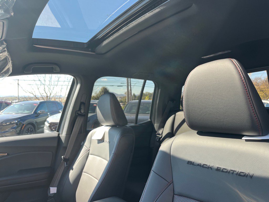 New 2026 Honda Ridgeline Black Edition image 6