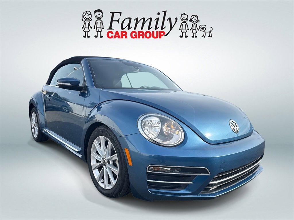 Used 2019 Volkswagen Beetle 2.0T SE image 2