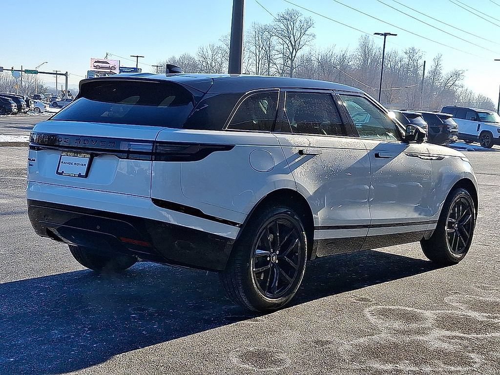 Certified 2026 Land Rover Range Rover Velar Dynamic SE AWD/4WD image 3
