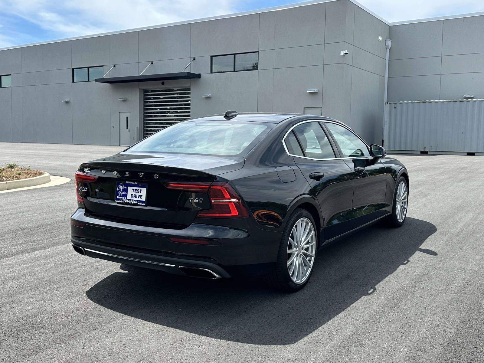 Used 2021 Volvo S60 T6 Inscription AWD/4WD image 27