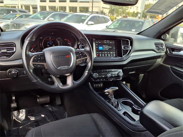 Used 2023 Dodge Durango SXT image 10