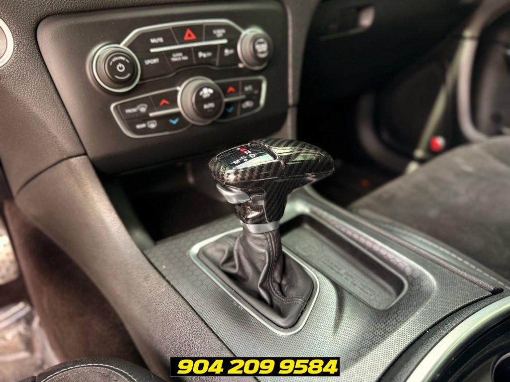 Used 2017 Dodge Charger R/T Scat Pack w/ Beats Audio Group RWD image 22