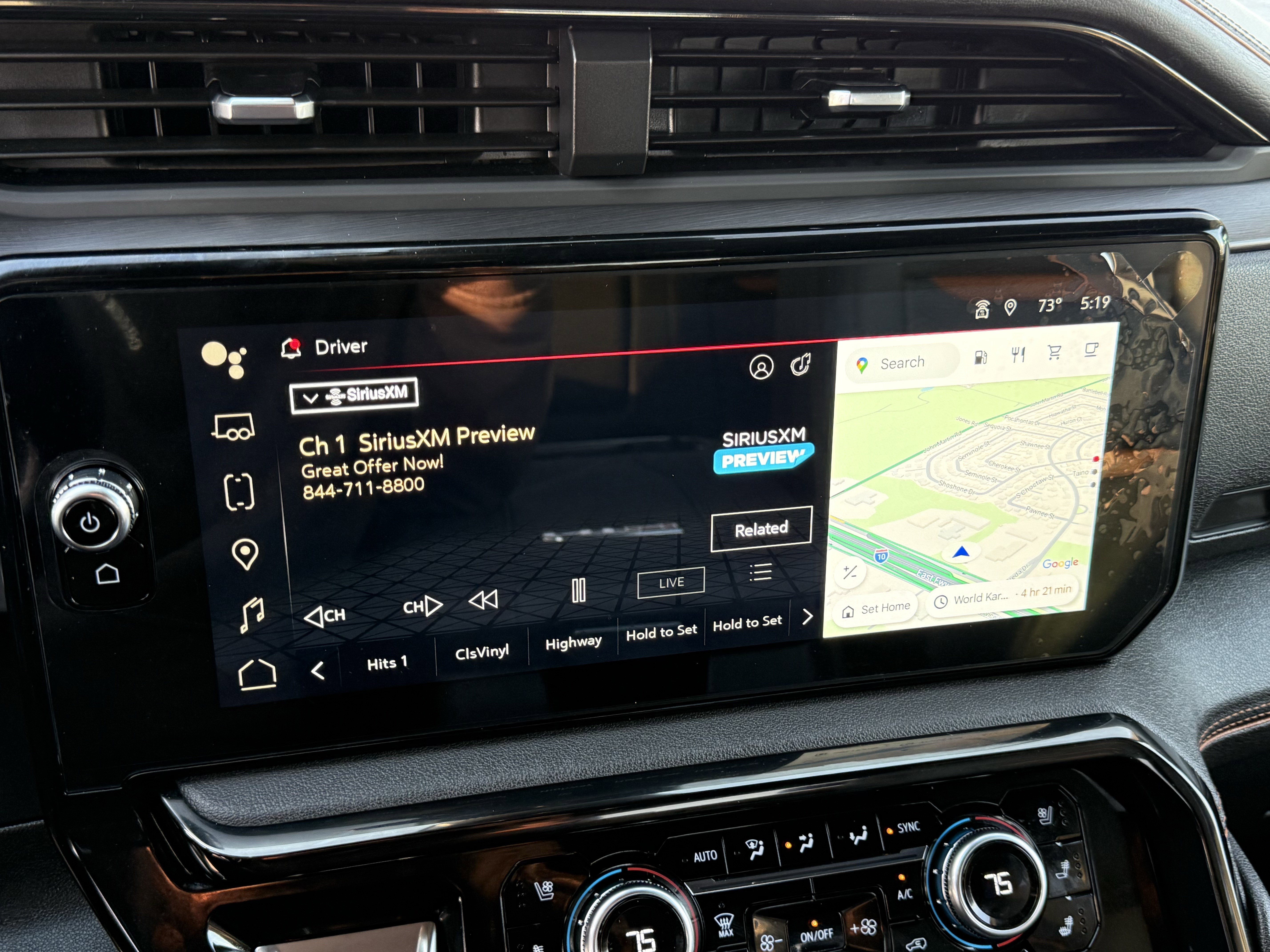 Used 2025 GMC Sierra 2500 AT4 image 16