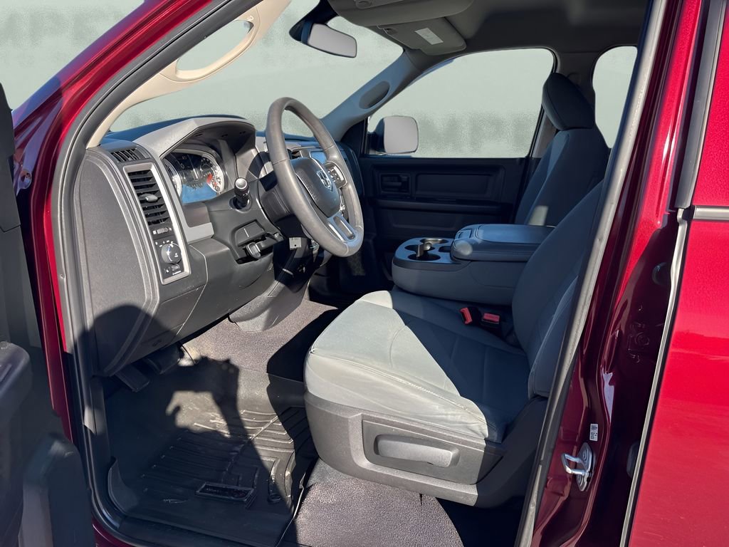 Used 2018 RAM 1500 Express image 9