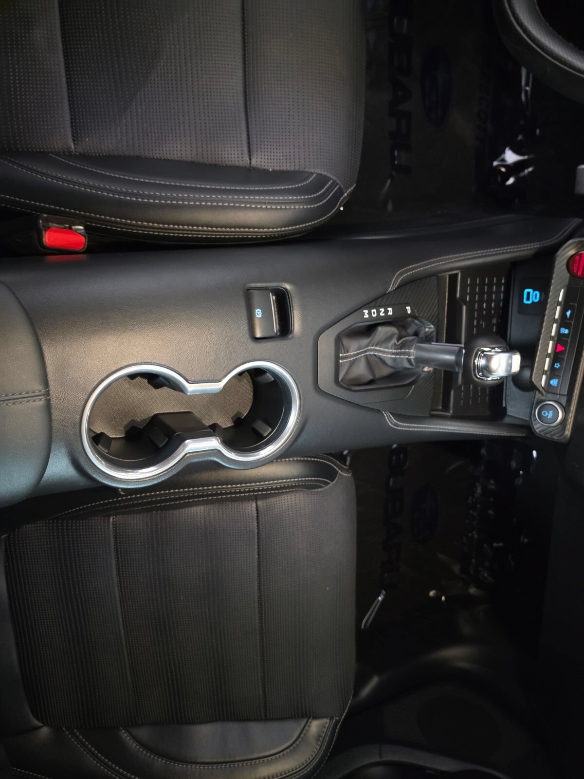 Used 2024 Ford Mustang GT Premium RWD image 25