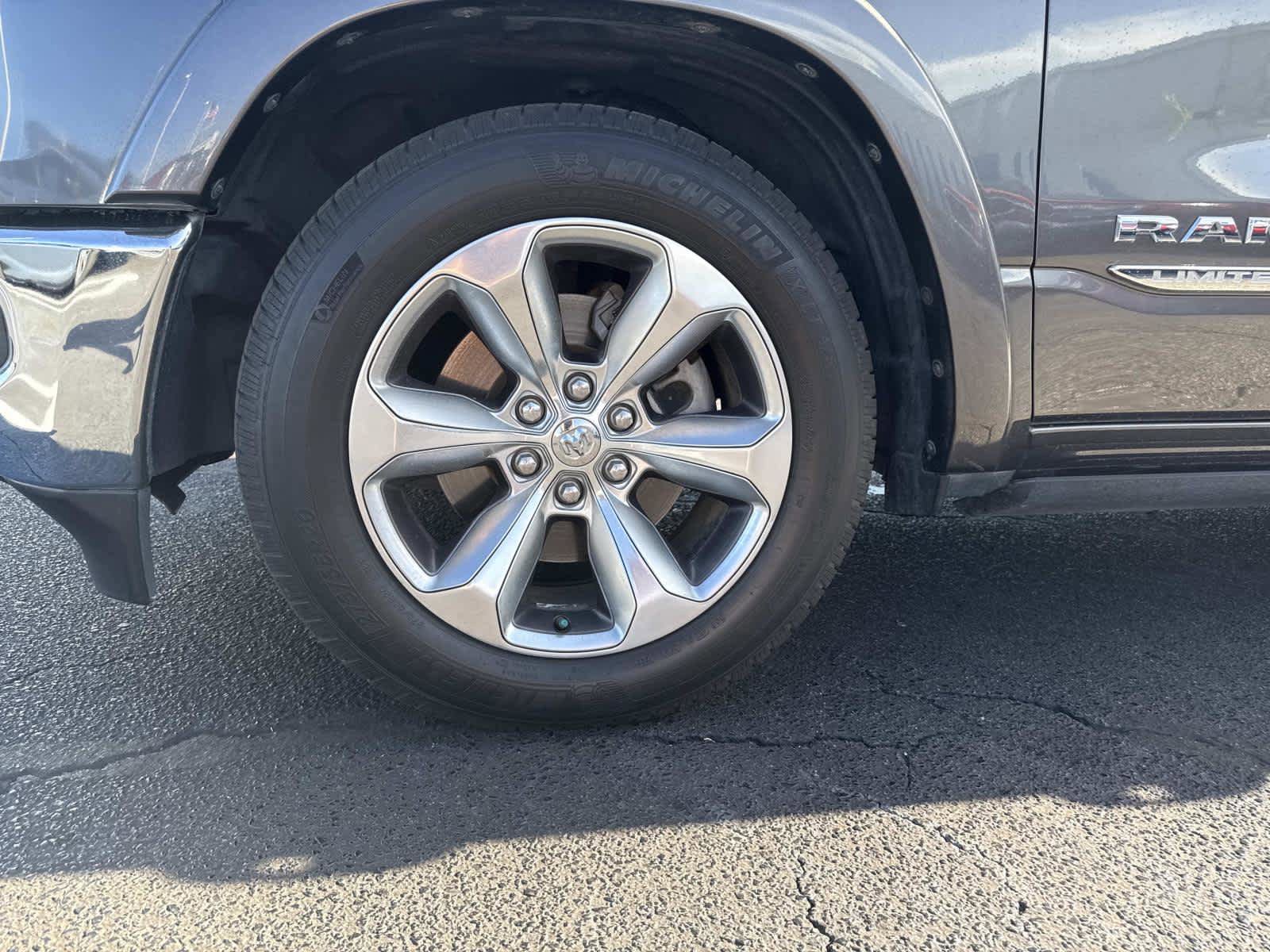 Used 2020 RAM 1500 Limited image 14