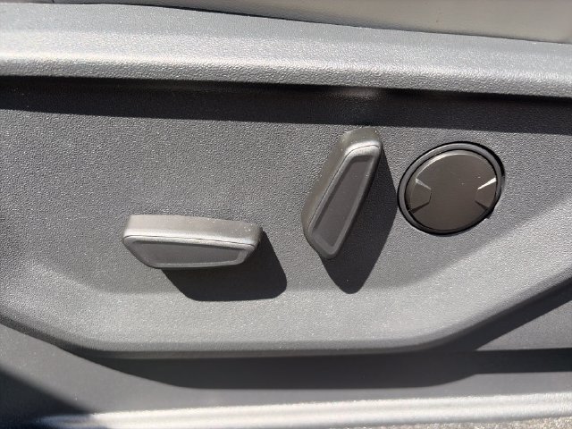 New 2026 Ford Expedition Active AWD/4WD image 19