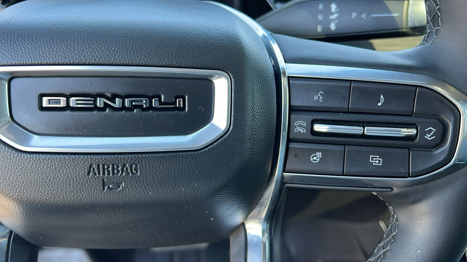 Certified 2024 GMC Sierra EV Denali AWD/4WD image 19