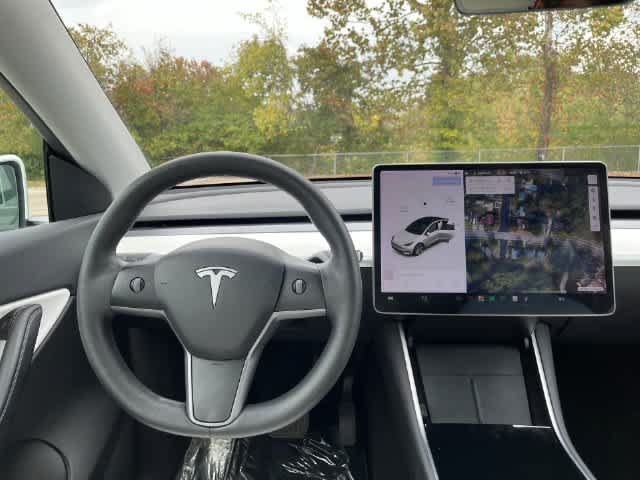 Used 2021 Tesla Model Y Long Range AWD/4WD image 13