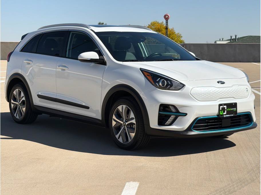 Used 2020 Kia Niro EX Premium w/ Cold Weather Package FWD image 33