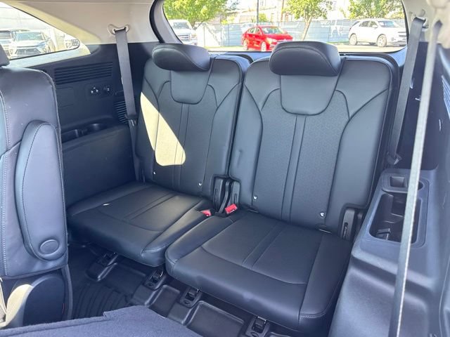Used 2023 Kia Sorento EX AWD/4WD image 15