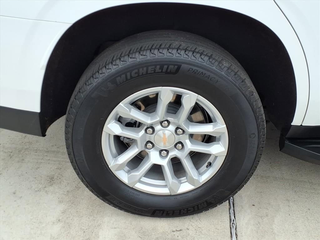 Used 2025 Chevrolet Tahoe LT image 13