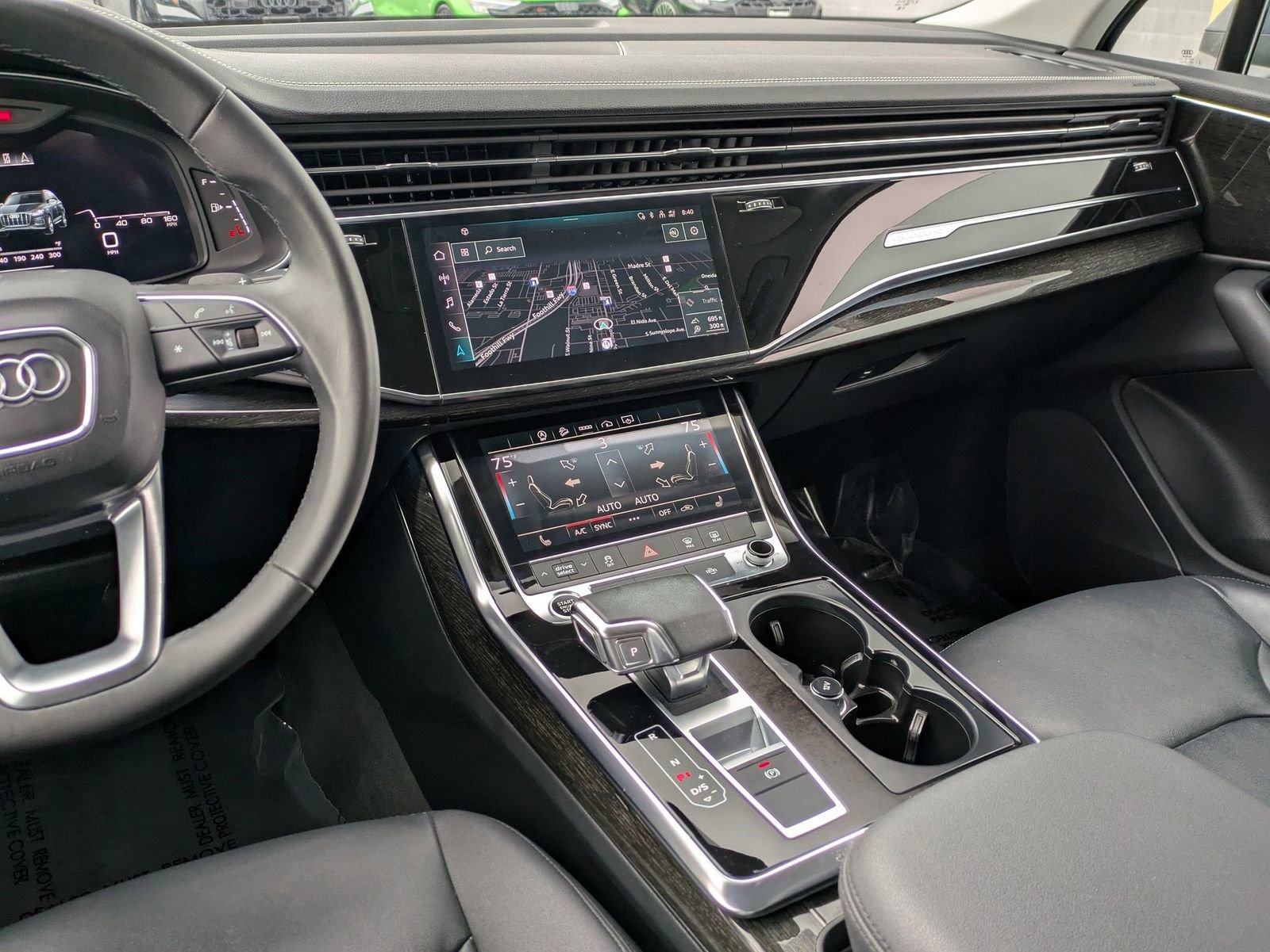 Used 2023 Audi Q7 2.0T Premium w/ Convenience Package AWD/4WD image 9