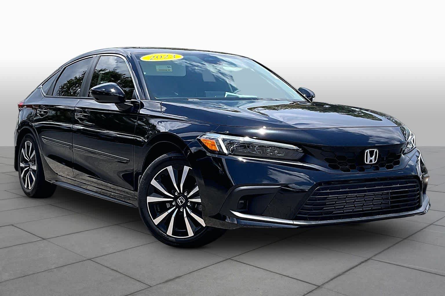 Used 2023 Honda Civic EX-L image 3