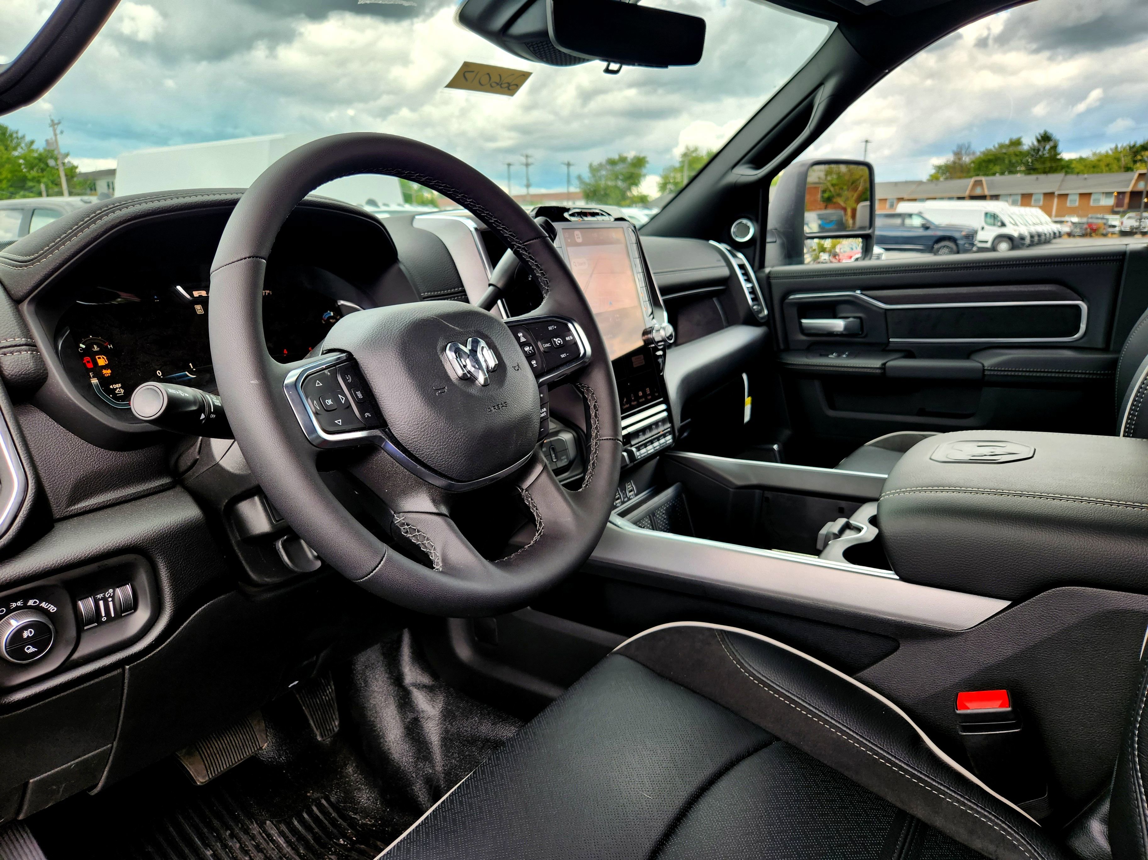 New 2026 RAM 4500 4x4 Crew Cab DRW w/ Laramie Trim Package image 18