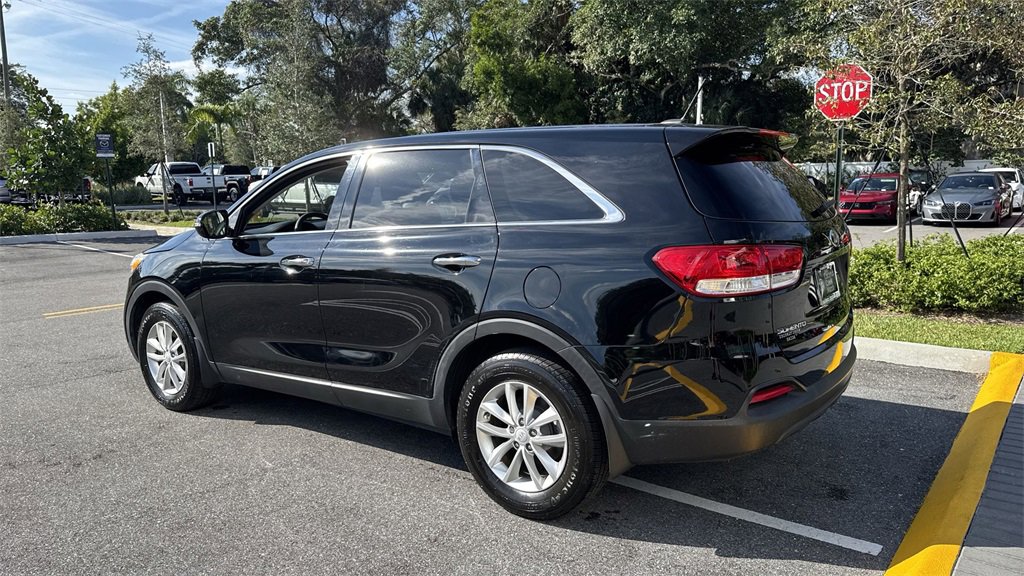 Used 2018 Kia Sorento L image 13