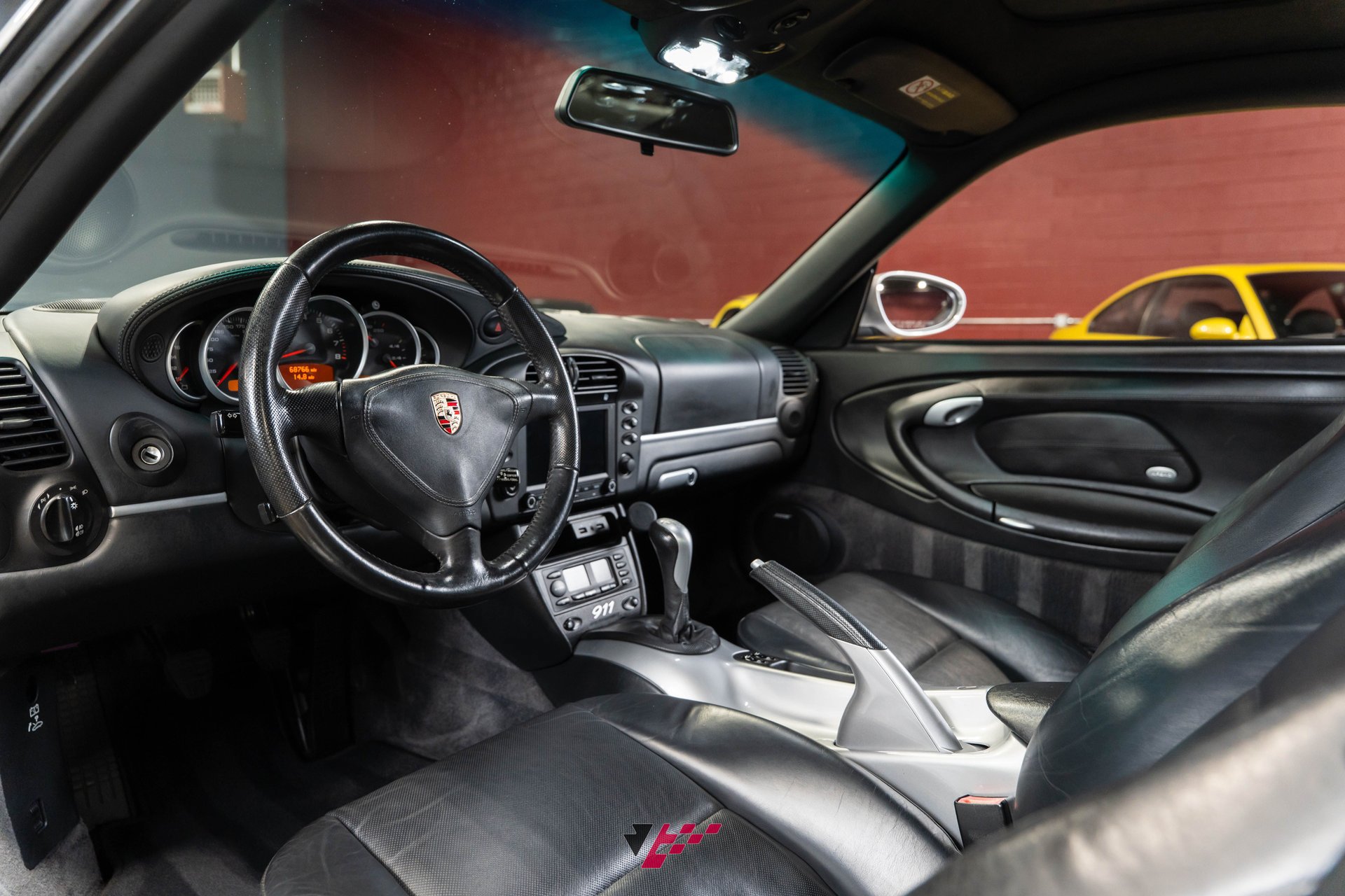 Used 2004 Porsche 911 40th Anniversary RWD image 34