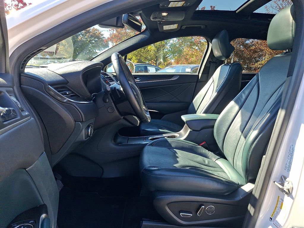 Used 2019 Lincoln MKC Reserve w/ MKC Climate Package image 15