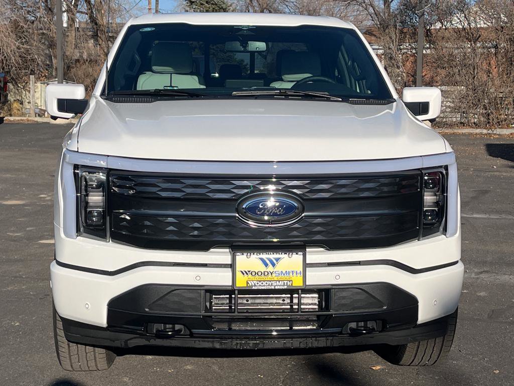 New 2023 Ford F150 Lightning Platinum image 9