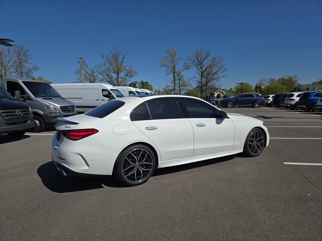 Used 2024 Mercedes-Benz C 300 4MATIC Sedan image 4