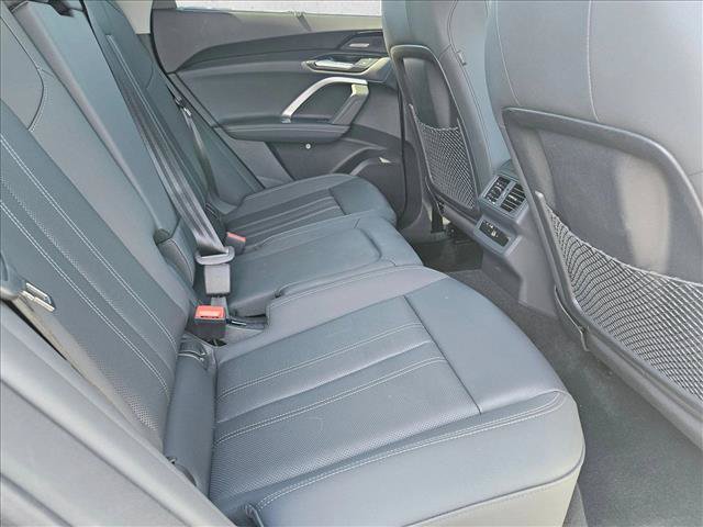 Used 2025 Audi Q5 Premium Plus w/ Premium Plus AWD/4WD image 20