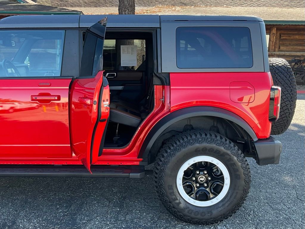 Used 2023 Ford Bronco Outer Banks w/ Sasquatch Package image 30