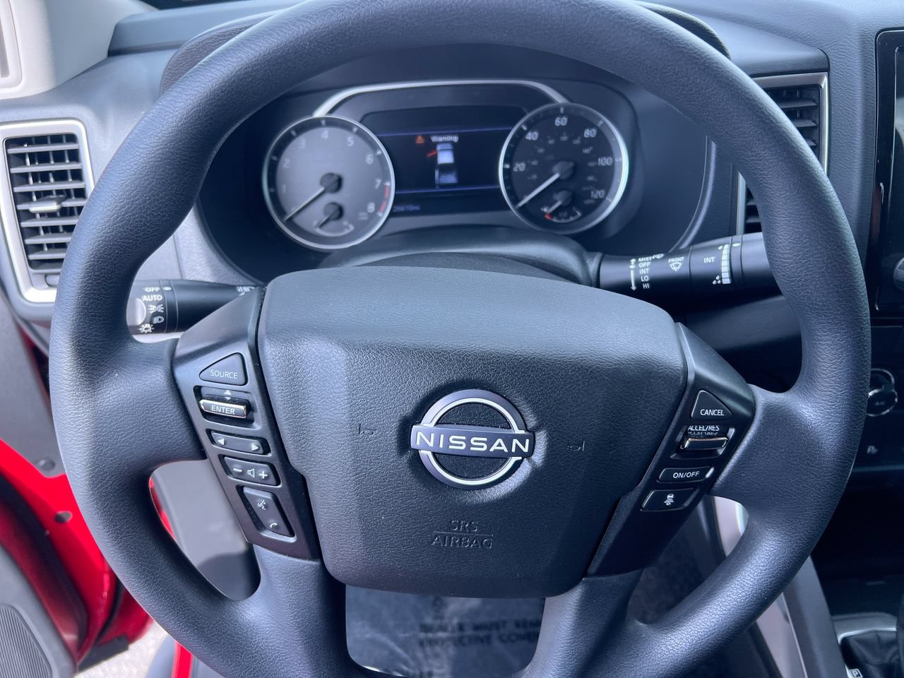 Used 2024 Nissan Frontier SV w/ Technology Package RWD image 15