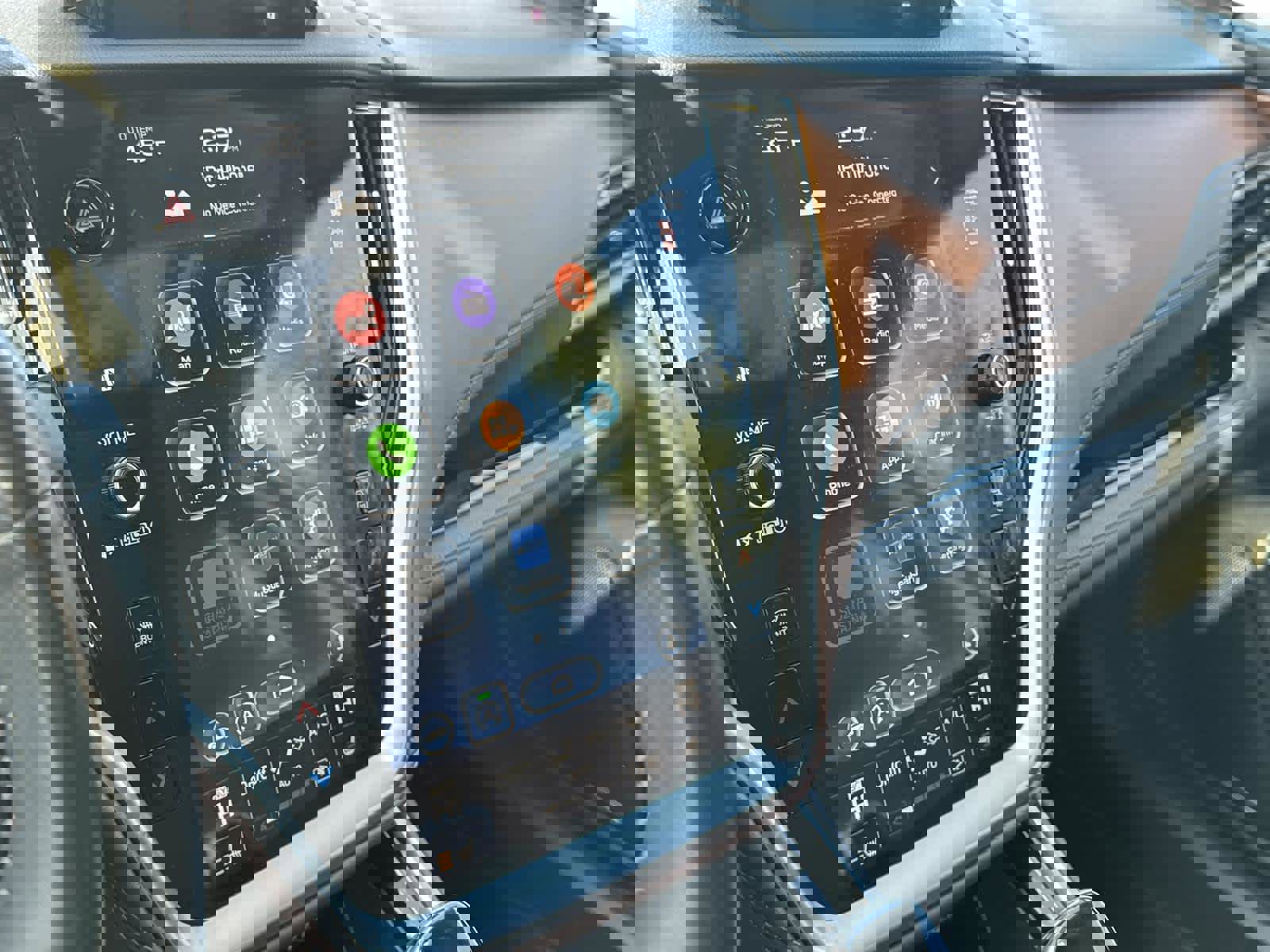 Used 2022 Subaru Outback Touring XT image 23