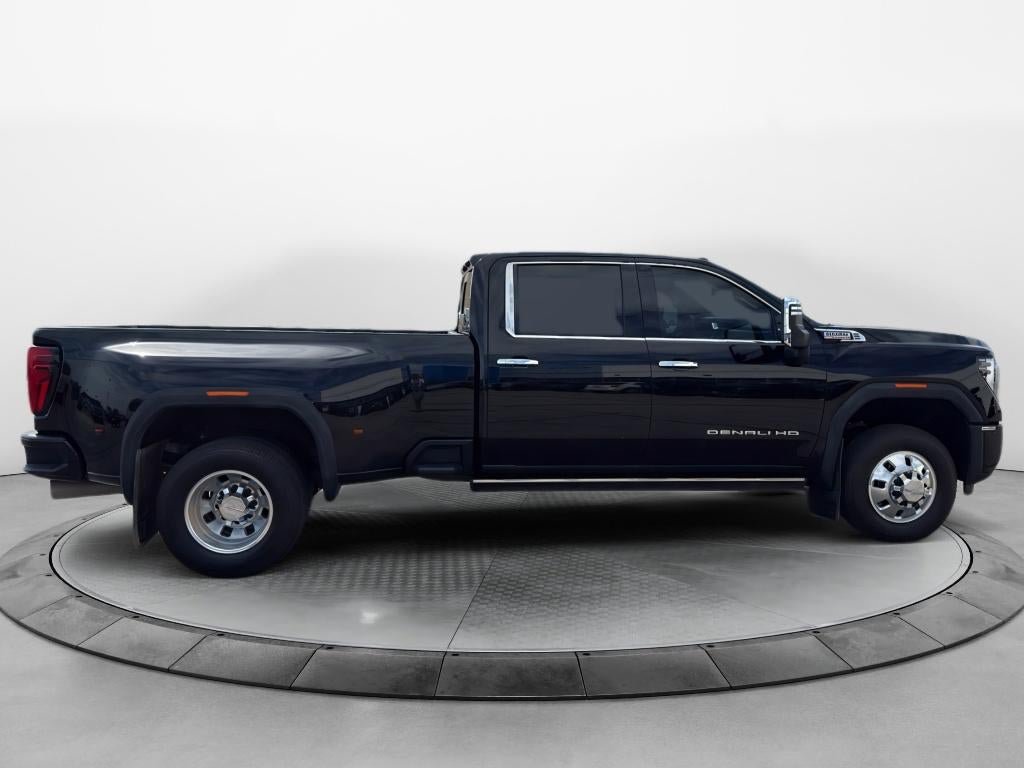 Certified 2025 GMC Sierra 3500 Denali w/ Denali Reserve Package AWD/4WD image 6