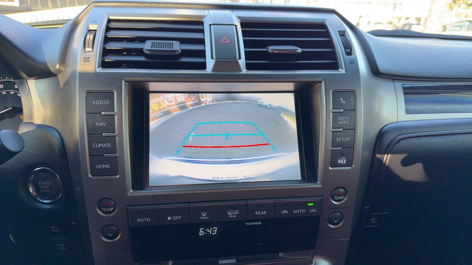 Used 2020 Lexus GX 460 Premium w/ Premium Package AWD/4WD image 21