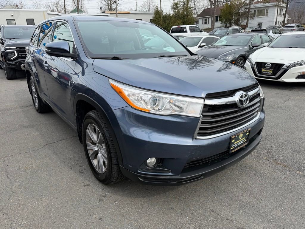 Used 2014 Toyota Highlander Plus image 7