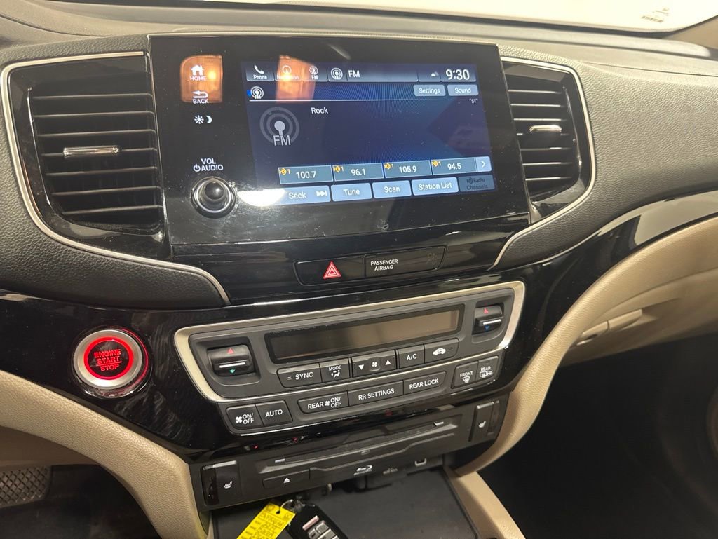 Used 2019 Honda Pilot Touring image 13