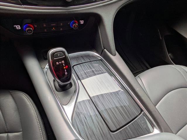 Used 2020 Buick Enclave Essence w/ Sport Touring Edition image 13