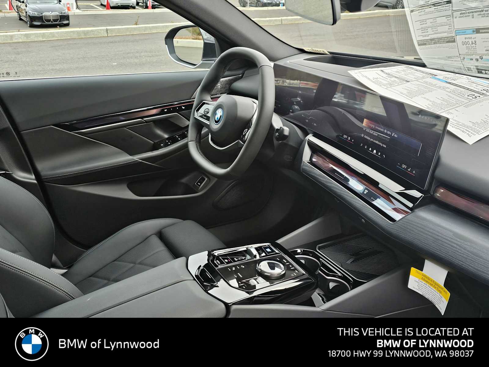 New 2026 BMW i5 eDrive40 AWD/4WD image 10