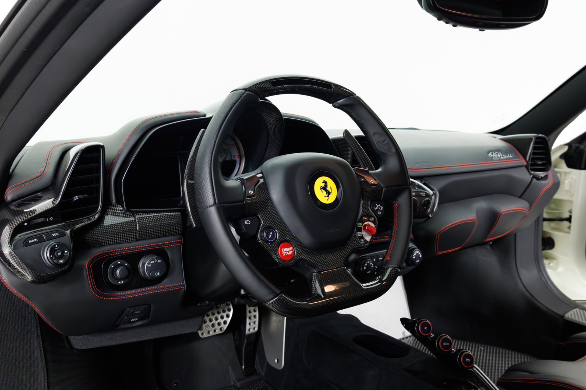 Used 2014 Ferrari 458 Speciale Coupe image 18