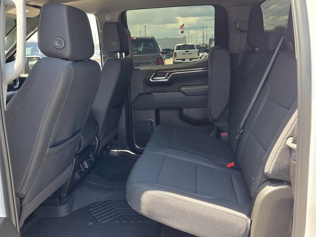Used 2024 Chevrolet Silverado 1500 LT AWD/4WD image 6