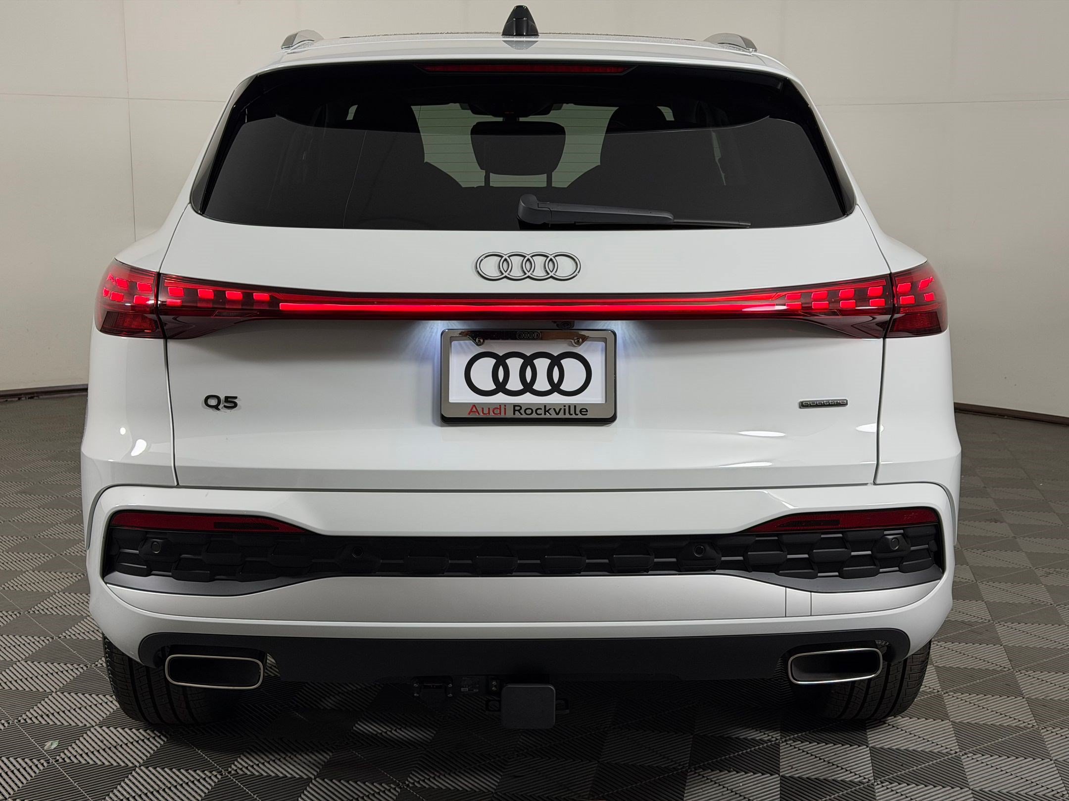 New 2026 Audi Q5 Premium Plus AWD/4WD image 10