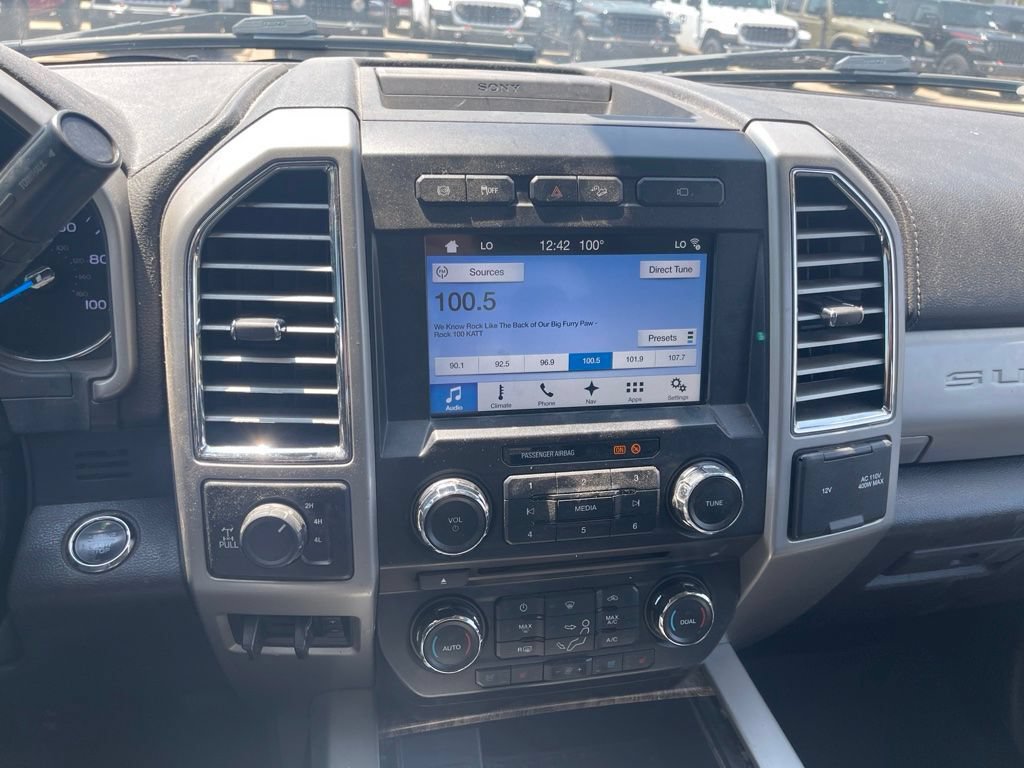 Used 2017 Ford F250 Lariat w/ Lariat Ultimate Package AWD/4WD image 11
