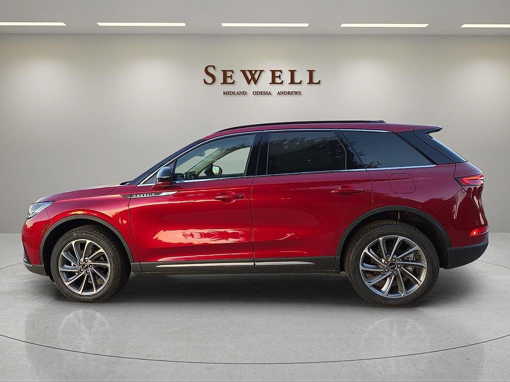 New 2026 Lincoln Corsair Premiere FWD image 2