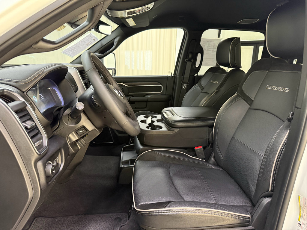 Used 2026 RAM 2500 Laramie AWD/4WD image 28