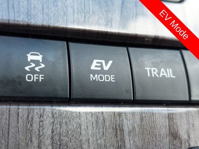 Certified 2021 Toyota Highlander Platinum AWD/4WD image 28