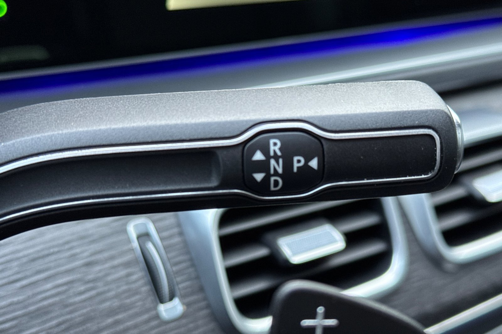 Certified 2022 Mercedes-Benz GLE 350 4MATIC w/ Premium Package image 22